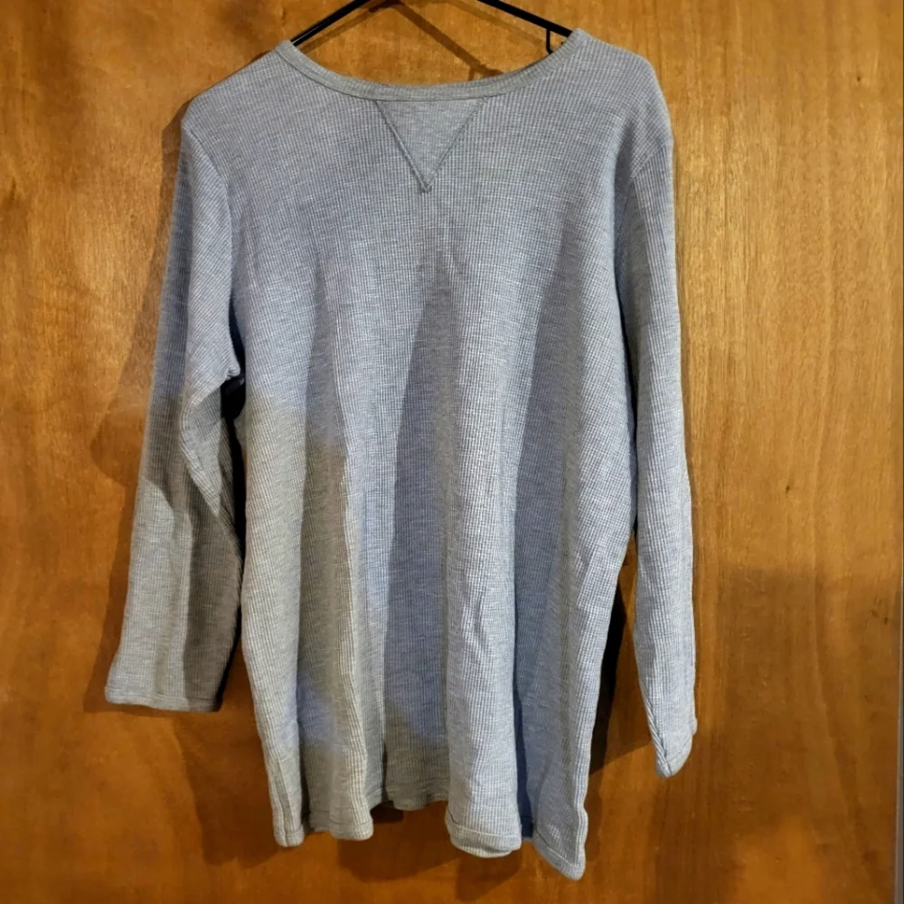 Women's thermal long sleeve shirt, Large, Grey, excellent condition - Picture 1 of 2